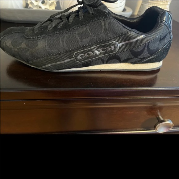 Black coach sneakers Hilary style size 11 in great condition - Picture 1 of 5
